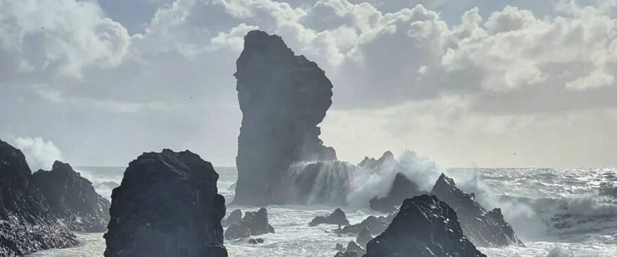 Reykjavik: Small-Group Snæfellsnes Day Trip - Key moments that make this Snæfellsnes day trip worth it