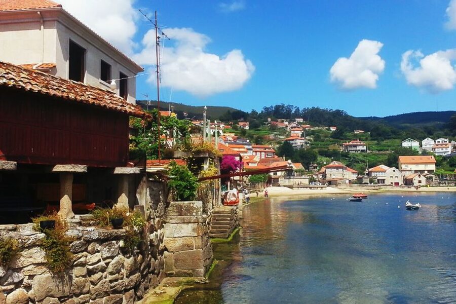 Rías Baixas: Guided Day Tour from Santiago with Boat Ride - Why this Rías Baixas day trip works from Santiago