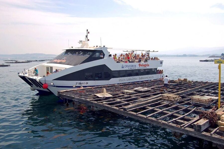 Rías Baixas: Guided Day Tour from Santiago with Boat Ride - Lanzada Beach and the Romanesque A Lanzada chapel stop
