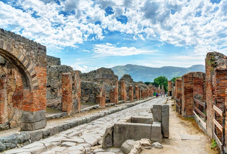 Rome: Pompeii and Naples Day Trip with Pompeii Entry Ticket - Value Check: Is $98 a Smart Deal?
