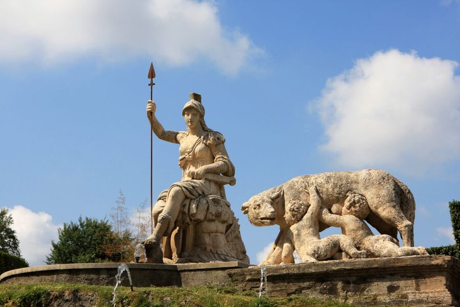 Rome: Tivoli Day Trip with Villa d'Este and Villa Adriana - Guided tours and pacing: great explanations, quick transfers
