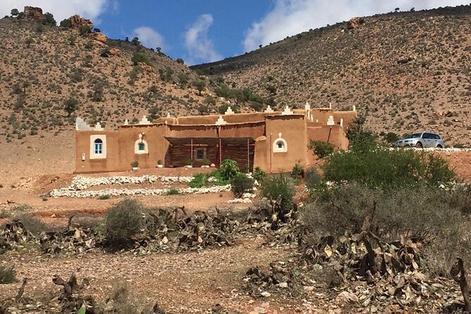 Sahara Day Trip from Agadir - Lunch with families: tagine, homemade couscous, and mint tea
