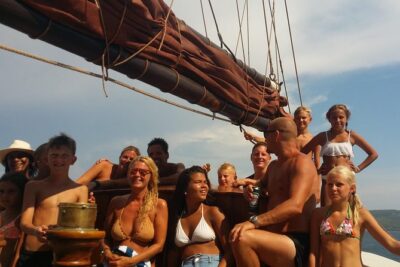 Sailing day trip on Tall Ship Andrea Jensen with Lunch and Wine - Capo Caccia Vertical Cliffs: The Scenic Payoff From the Sea