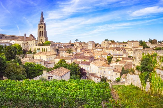 Saint Emilion Day Trip with Sightseeing Tour & Wine Tastings from Bordeaux - Price and value: is about $250 a good deal?