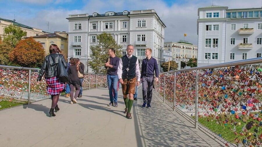 Salzburg: Small-Group Day Trip from Vienna - Price and value: what $221 buys you (and what it doesn’t)