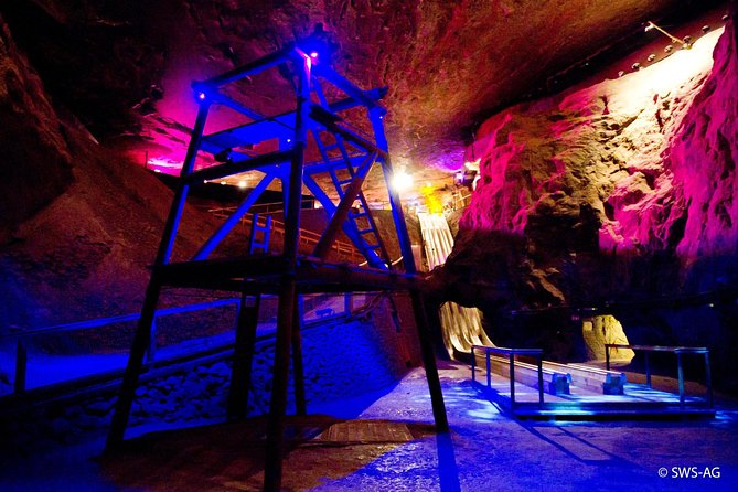 Salzburg Super Saver: Original Sound of Music and Salt Mines Day Trip - What makes the guides matter: humor, singing, and film context