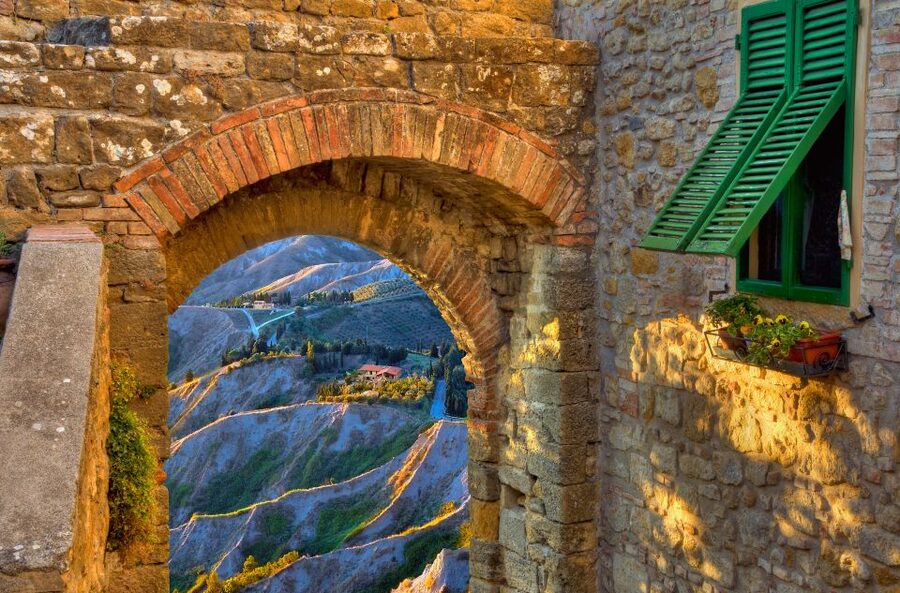San Gimignano and Volterra: Day Tour from Siena - Volterra’s layered historic center: Etruscans to Renaissance on one stroll