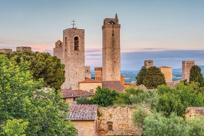 San Gimignano, Chianti, and Montalcino Day Trip from Siena - San Gimignano 1300: UNESCO Towers and Real Free-Time Wandering