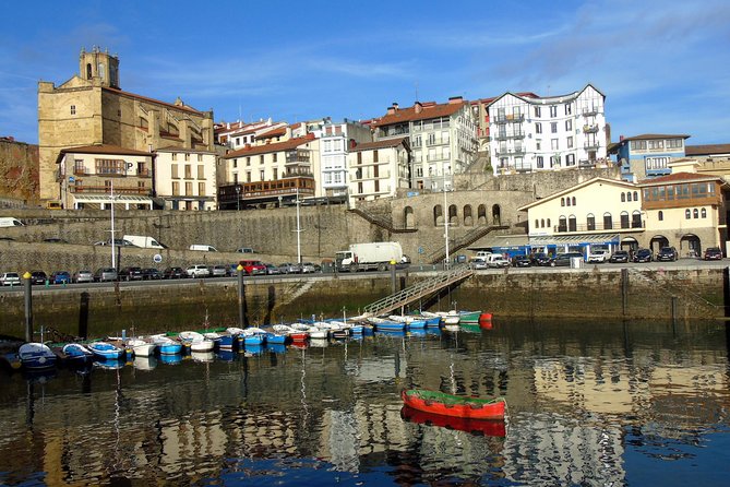 San Sebastián, Loyola Sanctuary & Getaria Day Trip from Bilbao - Getaria’s port walk: fishing-town charm and Balenciaga street cred