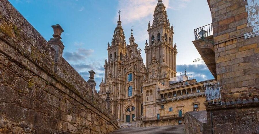 Santiago de Compostela Full-Day Tour From Porto - Valença do Minho: The Border Fortress Stop on the Return to Porto