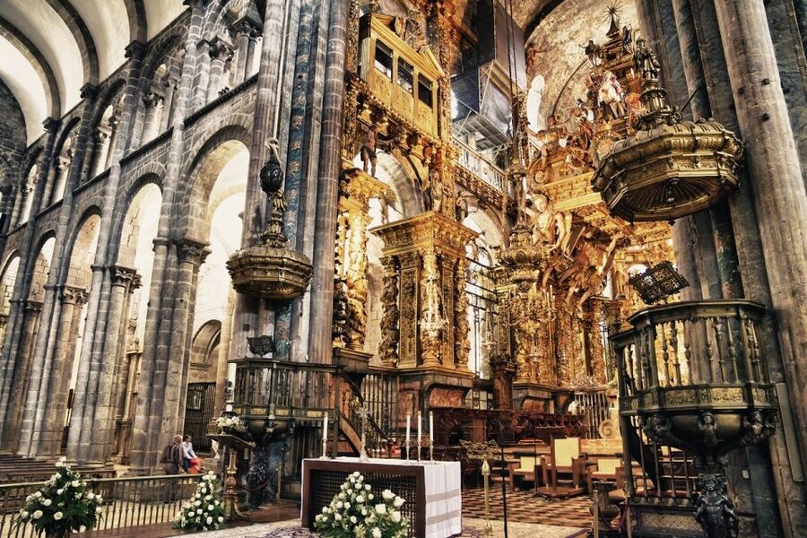 Santiago de Compostela Full-Day Tour From Porto - Price and Logistics: Is $93 Good Value for This One?