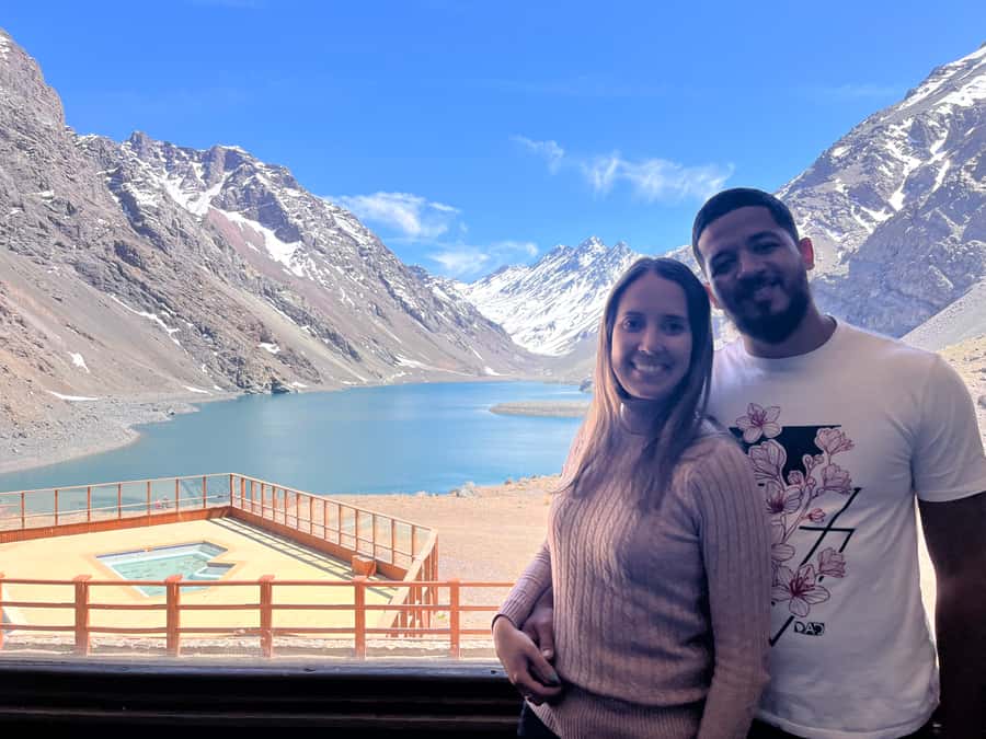 Santiago: Portillo and Laguna del Inca Day Trip with Picnic - Guides and group energy: why the people matter here