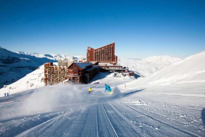 Santiago: Valle Nevado and Farellones Ski-Center Day Trip - Farellones at 2,700m: Why This Small Mountain Town Feels Different