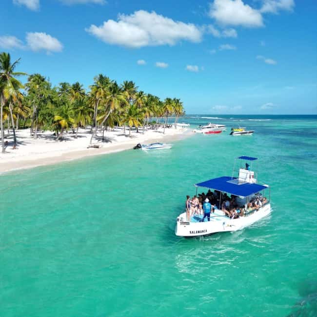 Saona Island: Small Group Virgin Beaches Cruise Day Trip - From Bayahibe to Saona: why the boat setup matters