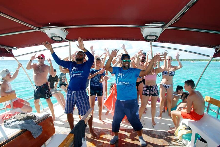 Saona Island: Small Group Virgin Beaches Cruise Day Trip - What to pack and how to handle a weather-dependent day