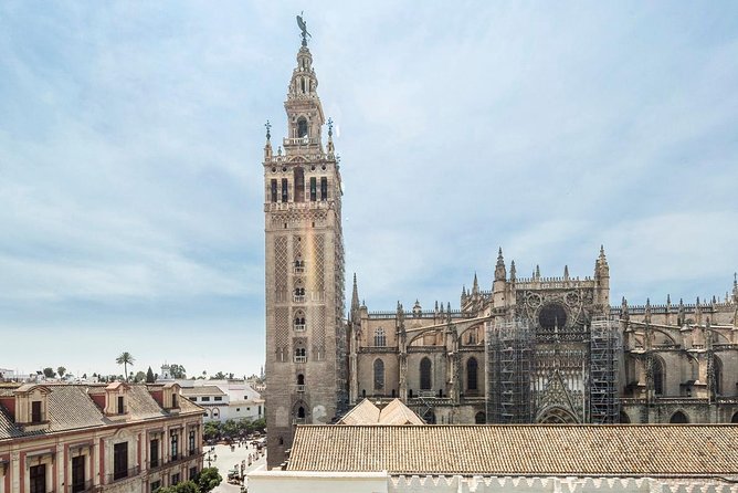 Seville Day Trip with Cathedral Entrance from Malaga - Entering the Cathedral of St Mary and Making Sense of the Giralda