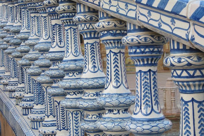 Seville Full Day Trip with Cathedral from Malaga - Cathedral of St. Mary and the Giralda: The Signature Wow Moment
