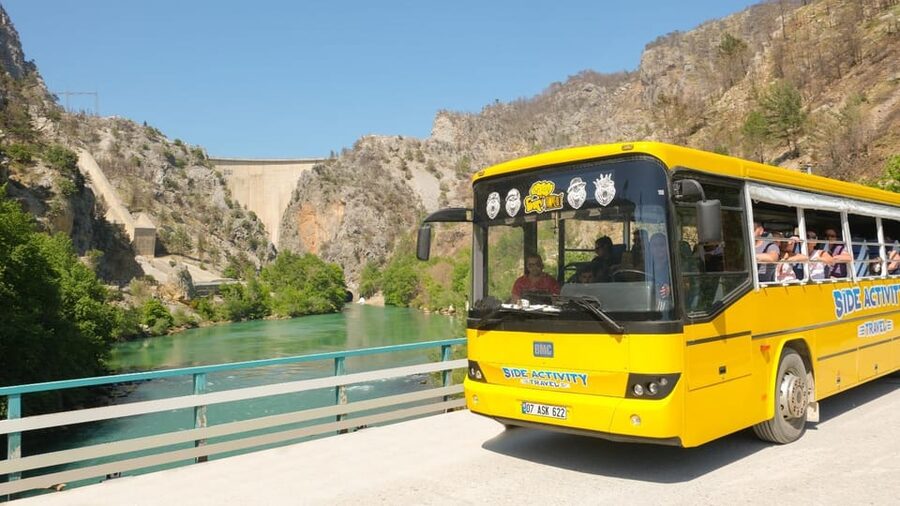 Side: Cabrio Bus and Boat Day Trip at the Green Lake - Optional zoo stop and what to do with your energy