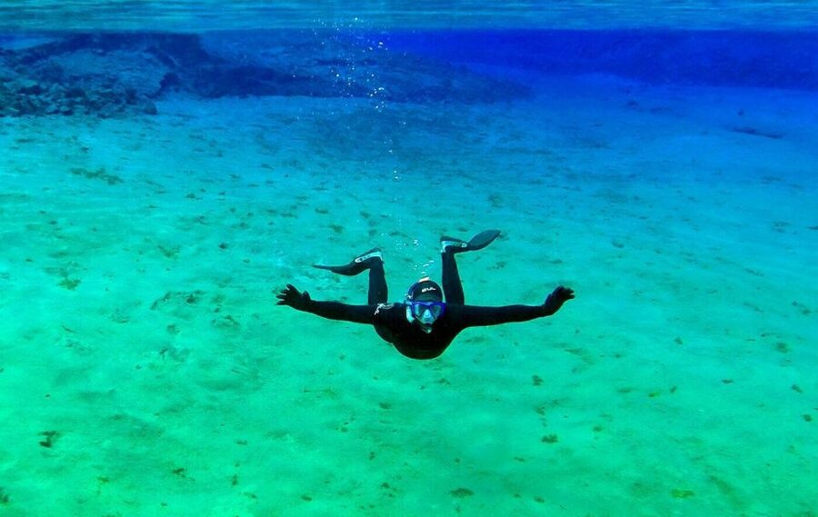 Silfra: Half-Day Snorkeling Day Trip with Underwater Photos - The actual route: how the current moves you through the rift