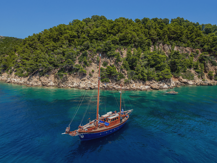 Skiathos: Wooden Sailboat Full- or Half-Day Trip with Meal - Key highlights at a glance