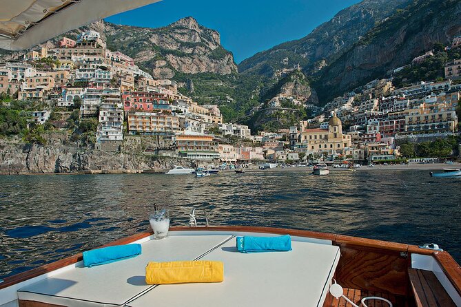 Small Group Amalfi Coast Boat Day Tour from Amalfi - Key things you’ll notice right away