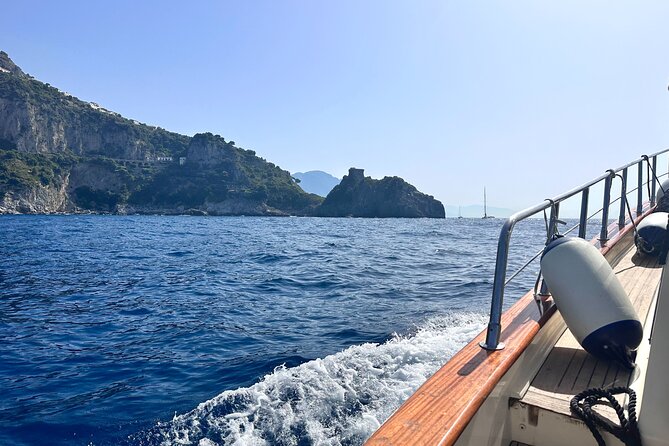 Small Group Amalfi Coast Boat Day Tour from Positano - Optional Grotta dello Smeraldo: when it’s worth paying extra