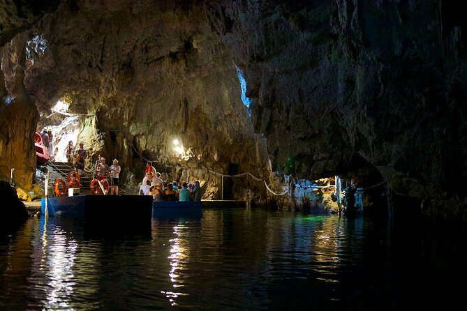 Small Group Amalfi Coast Day Trip from Positano or Praiano - Getting on and off safely: shoes off, steps matter