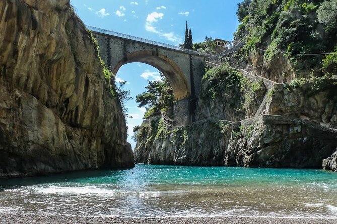 Small Group Amalfi Coast Day Trip from Positano or Praiano - A few smart tips for your best day in Amalfi by boat