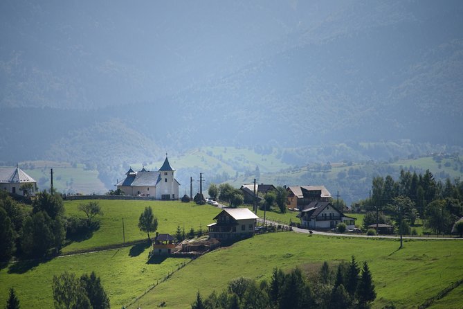 Small-Group Day Trip in Romanian Authentic Mountain Villages from Brasov - Magura Village Hills: A Moderate Guided Hike With Real Rural Life