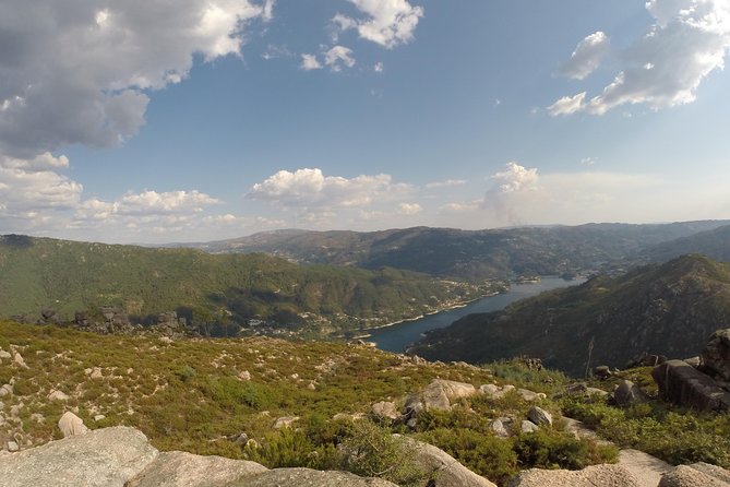 Small Group Geres National Park Full Day with picnic from Porto - Local guides make the difference: why names like Daniel and Pedro matter