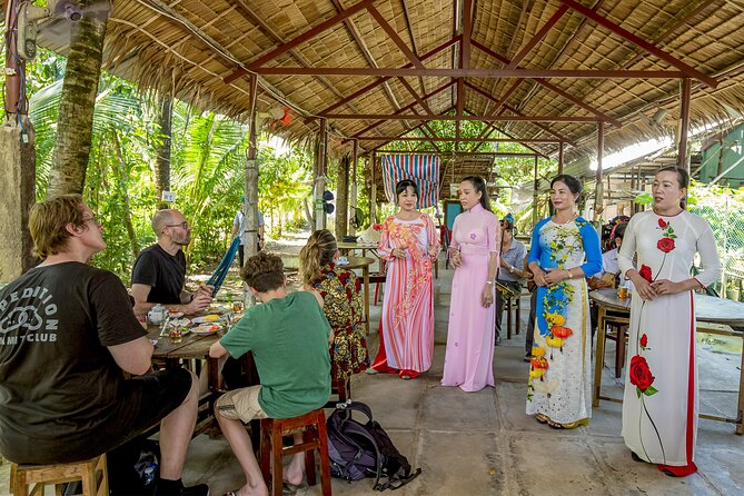 Small-Group Mekong Delta Day Trip: Boat Ride, Cottages & Pagoda - Lunch at a Riverside Restaurant: 5-Course, Included Drinks