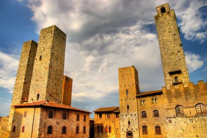 Small-Group San Gimignano and Volterra Day Trip from Siena - How the Small-Group Van Day Feels in Real Life