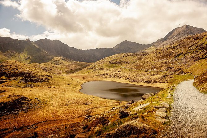 Snowdonia & Chester Day Tour from Manchester Including Admission - Who This Tour Fits Best, and Who Might Prefer a Slower Trip