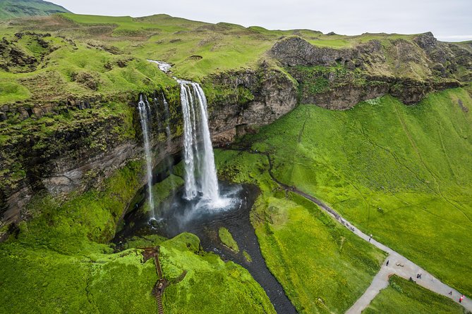 South Coast, Reynisfjara Beach & Waterfalls Small-Group Day Trip from Reykjavik - Guide style and group size: why some days feel smoother than others