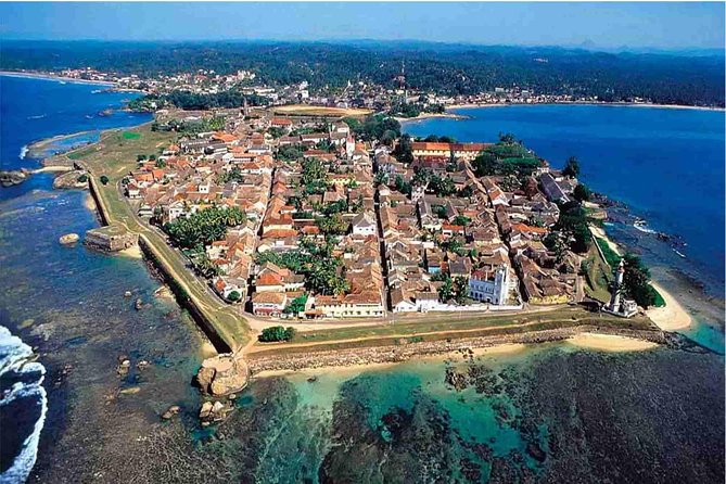 Southern Sri Lanka Sightseeing Day Trip From Colombo & Negombo - Unawatuna Beach lunch: use the hour wisely