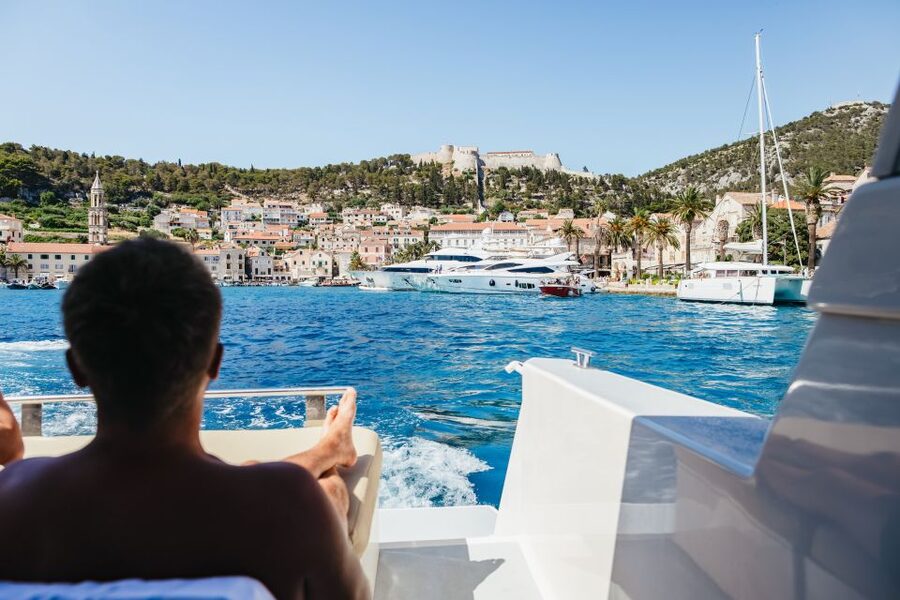 Split: Blue Cave, Vis & Hvar Full-Day Trip by Speedboat - Vis Island and Komiža: the fishing village break that feels real
