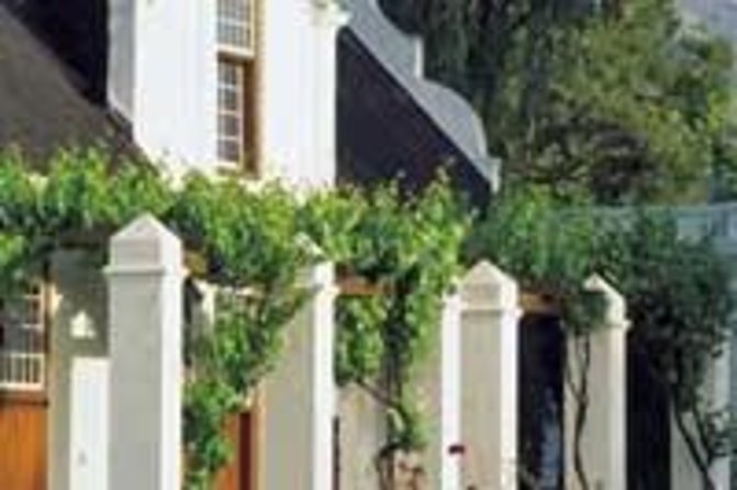 Stellenbosch, Franschhoek and Paarl Winelands Full Day Trip from Cape Town - Stop 1: Stellenbosch Wine Tasting and a Walk Through an Old Town