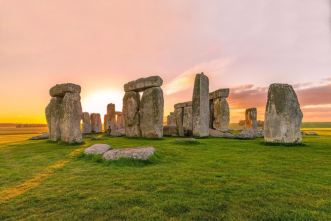 Stonehenge, Avebury & the Cotswolds from Bath (Small group) - Key highlights that make this tour work