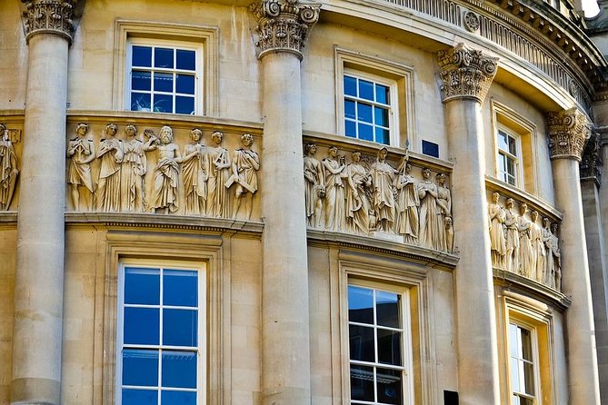 Stonehenge & Bath Day Tour from London including Admission - Comfort and group size: the small-group win, plus one possible downside