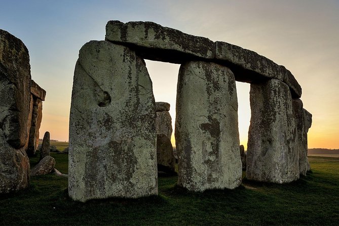 Stonehenge Half-Day Tour from London with Admission - Your two hours at Stonehenge: how to structure it on your own