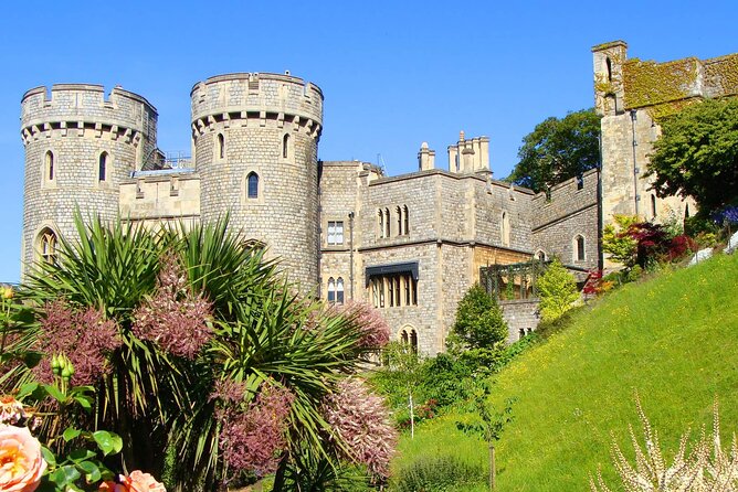Stonehenge Inner Circle Access Day Trip from London Including Windsor - Windsor Castle and the town: a royal mix that works best with the right expectations