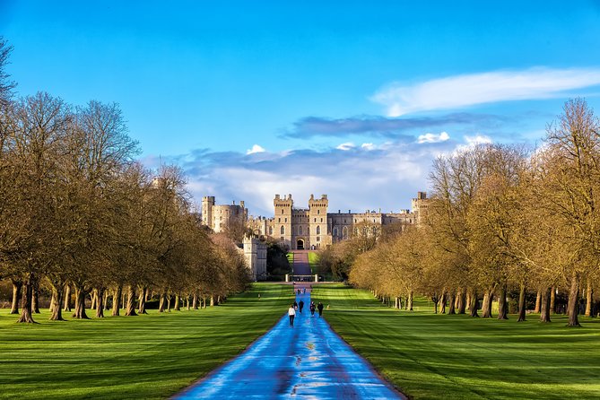 Stonehenge Inner Circle Access Day Trip from London Including Windsor - What’s included (and what you still need to pay for)