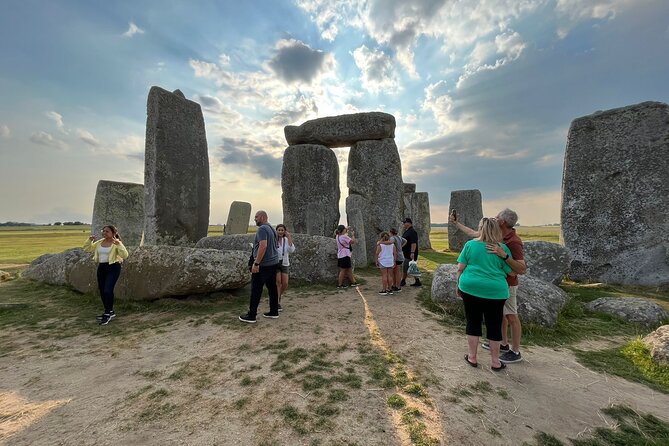 Stonehenge Inner Circle Private Tour from London with Bath Visit - Bath in One Day: Roman Baths Option, Bath Abbey Views, and Georgian Stops