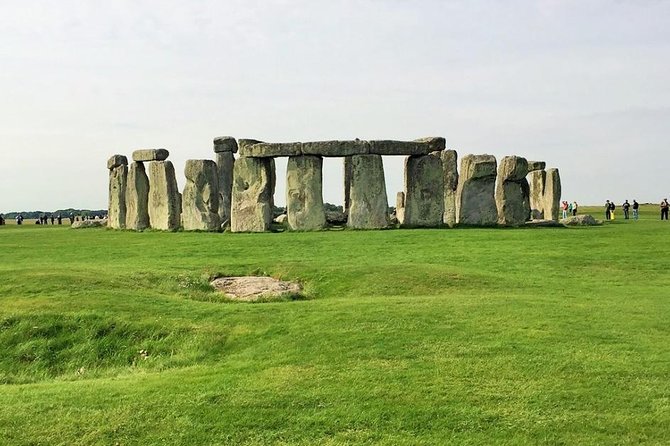 Stonehenge Morning Half-Day Tour from London Including Admission - Why a 7:30am start changes everything at Stonehenge