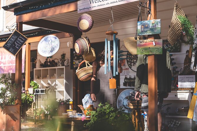 Sunshine Coast Hinterland and Noosa Day Trip from Brisbane Incl Eumundi Markets - Stop 2: Montville Visitor Information Centre—art town energy
