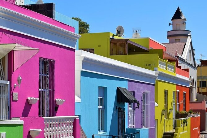Supersaver: Cape of Good Hope and Cape Point Day Tour from Cape Town - Hout Bay Harbour: Seals on Seal Island or a Flea-Market Wander
