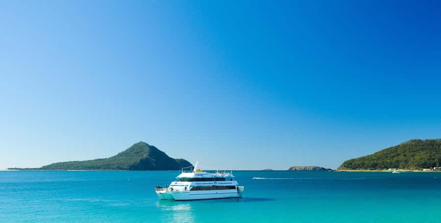 Sydney: Port Stephens Dolphin Cruise & Sandboarding Day Trip - Timing and Group Flow: Why the Tour Usually Feels Well-Planned