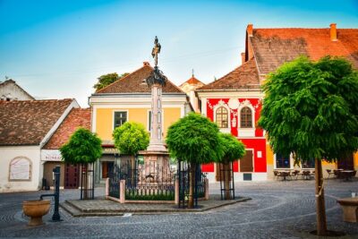 Szentendre the Artists Village Half-Day Tour from Budapest - Getting there: the start point and how the 4-hour window works