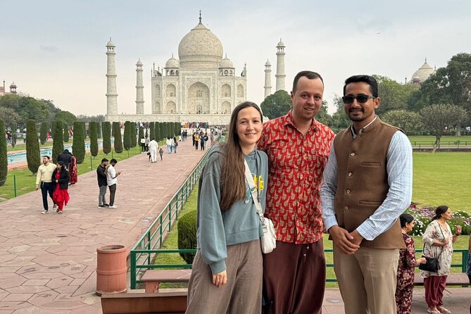 Taj Mahal, Agra Fort and Baby Taj Day Tour from Delhi by Car - Taj Mahal: guided tickets and the right pace for your photos
