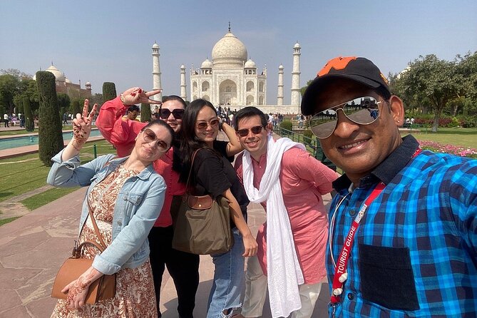 Taj Mahal & Agra Private Tour from Delhi by India's Fastest Train - Lunch at DoubleTree by Hilton Agra: where the pace eases